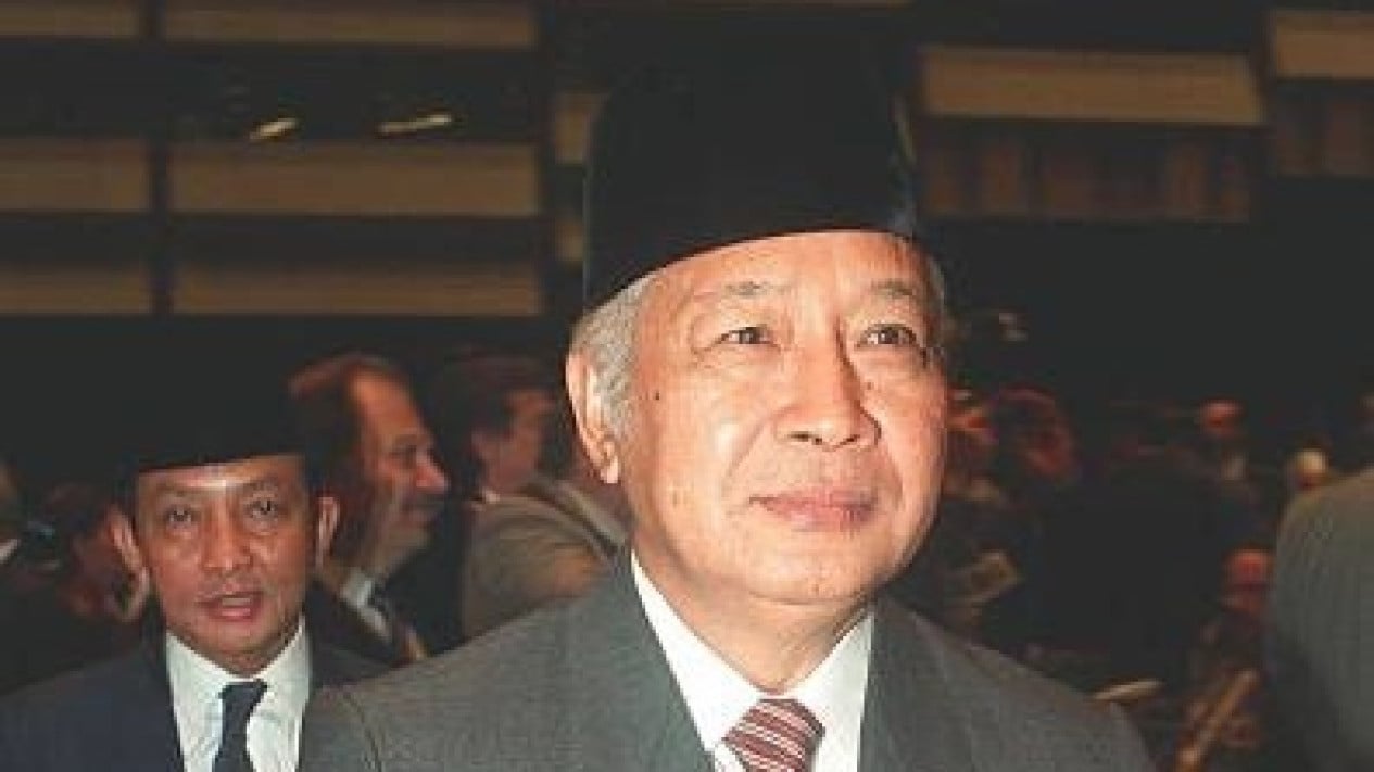 Mengukir Jejak Pembangunan: Soeharto Layak Dikenang sebagai Pahlawan Nasional
